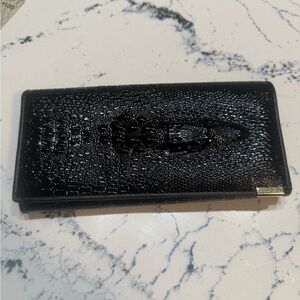 Aisi Leather Embossed Crocodile Wallet